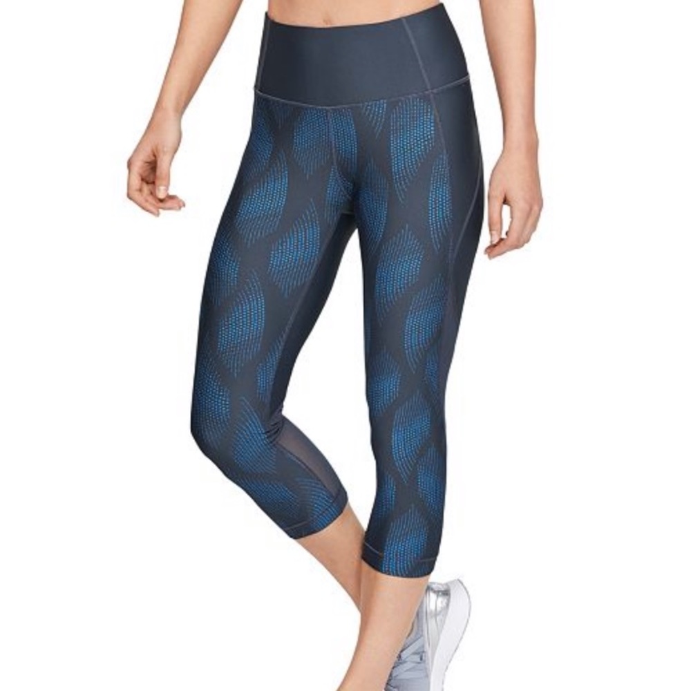 Women's Under Armour Blue Pattern Capris, S